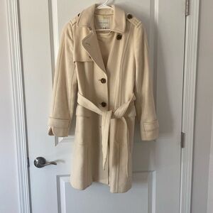 Cream Banana Republic long cost